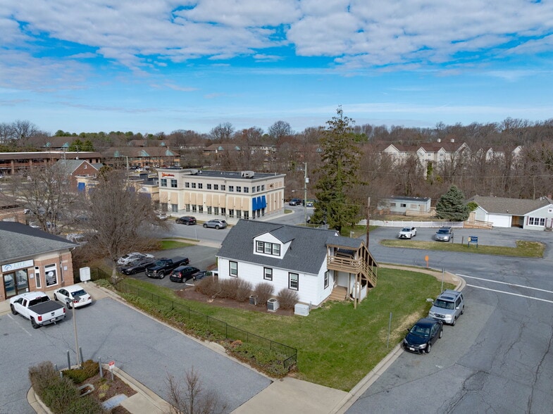 More Photos Of 18200 Hillcrest Ave, Olney Office For Sale