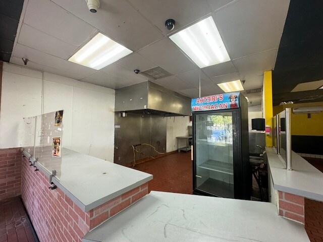 More Photos Of 505 S Pepper Ave, Rialto Unknown For Lease