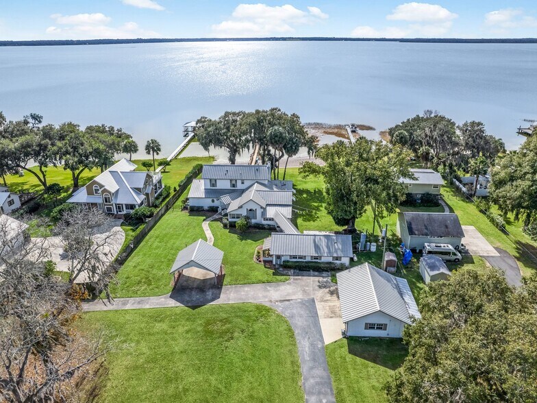 More Photos Of 12730 E Highway 25, Ocklawaha Specialty For Sale