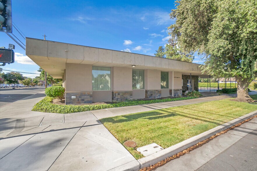 More Photos Of 222 Court St, Woodland Office For Sale