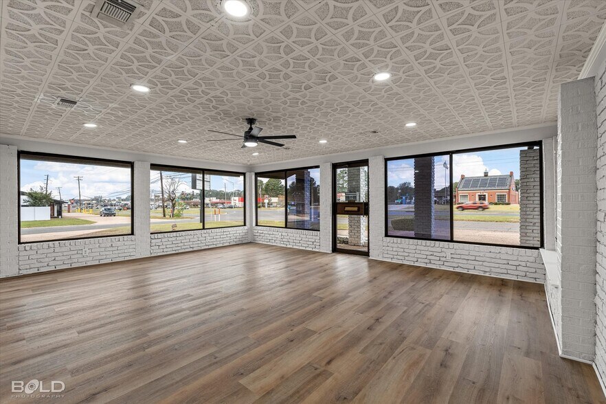 More Photos Of 9099 Mansfield Rd, Shreveport Healthcare For Sale