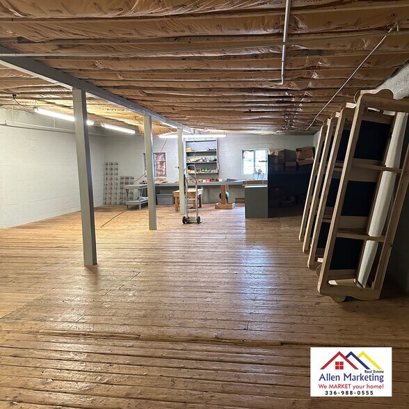 More Photos Of 1506 Lexington Ave, Thomasville Industrial For Sale