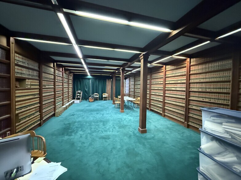 More Photos Of 416 Gravier St, New Orleans Office Residential For Sale