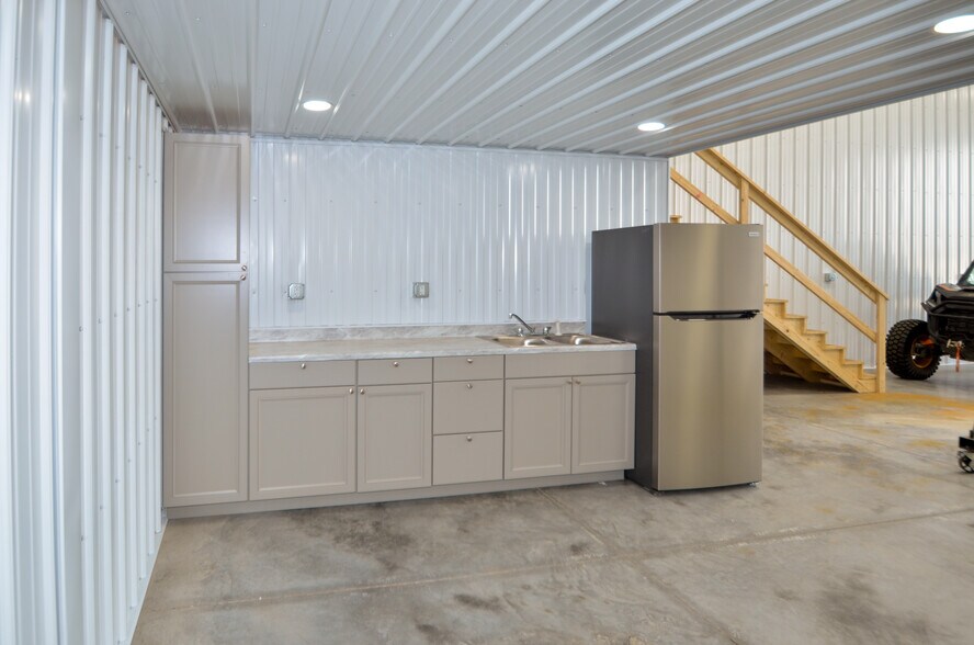 More Photos Of 6936 All Terrain Ave, Billings Self Storage For Sale