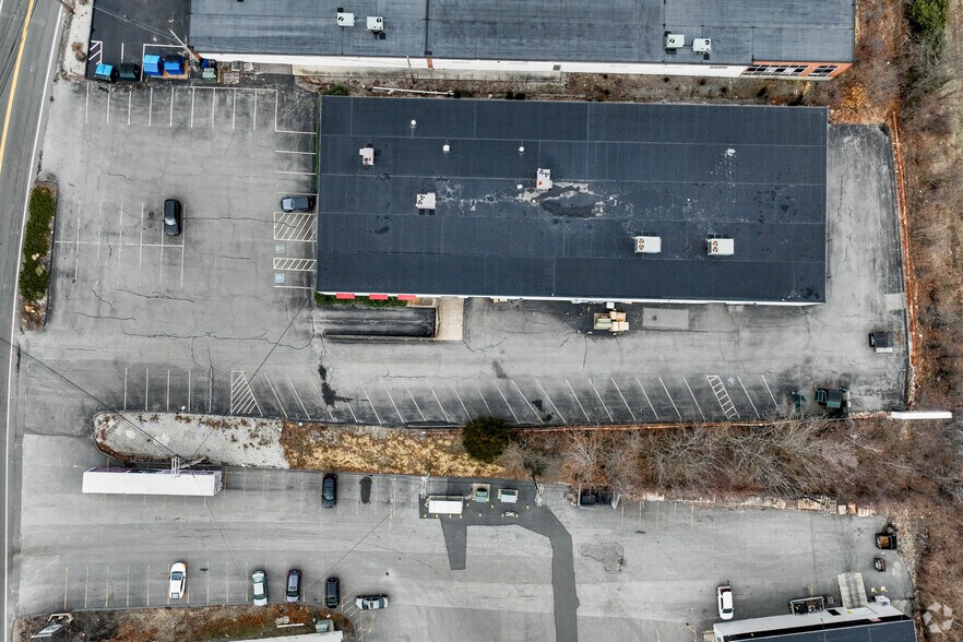 More Photos Of 230 Wood Rd, Braintree Freestanding For Sale