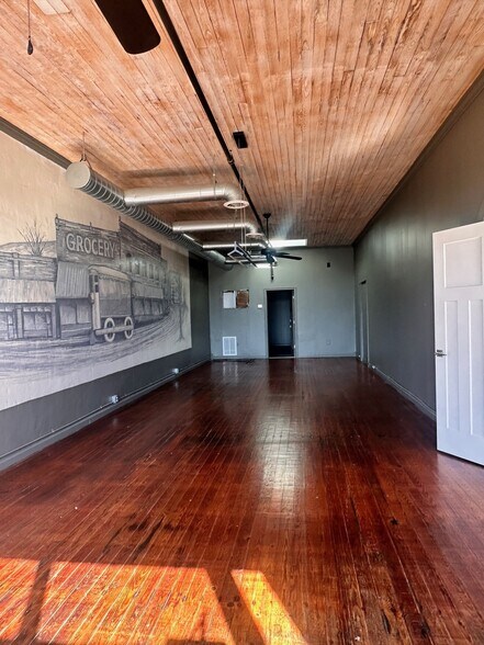 More Photos Of 1484 Washington St, Clarkesville General Retail For Sale