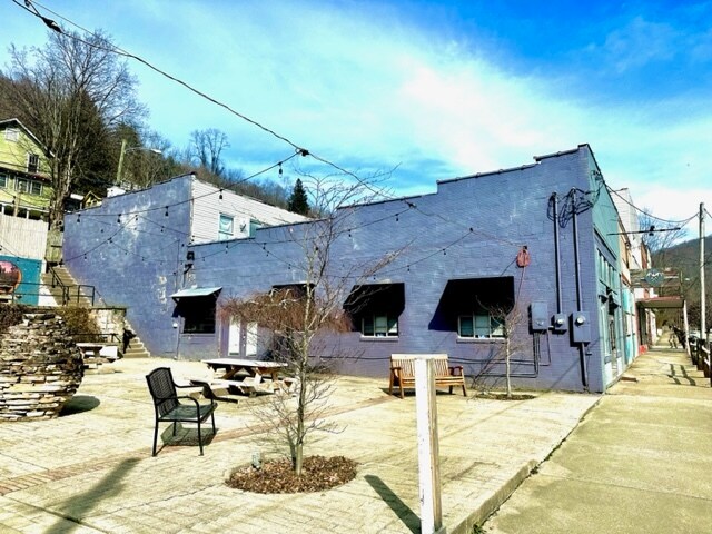 More Photos Of 35 E Main St, Richwood General Retail For Sale