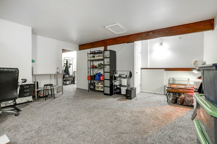 More Photos Of 287-293 S Hoyt St, Lakewood Apartments For Sale