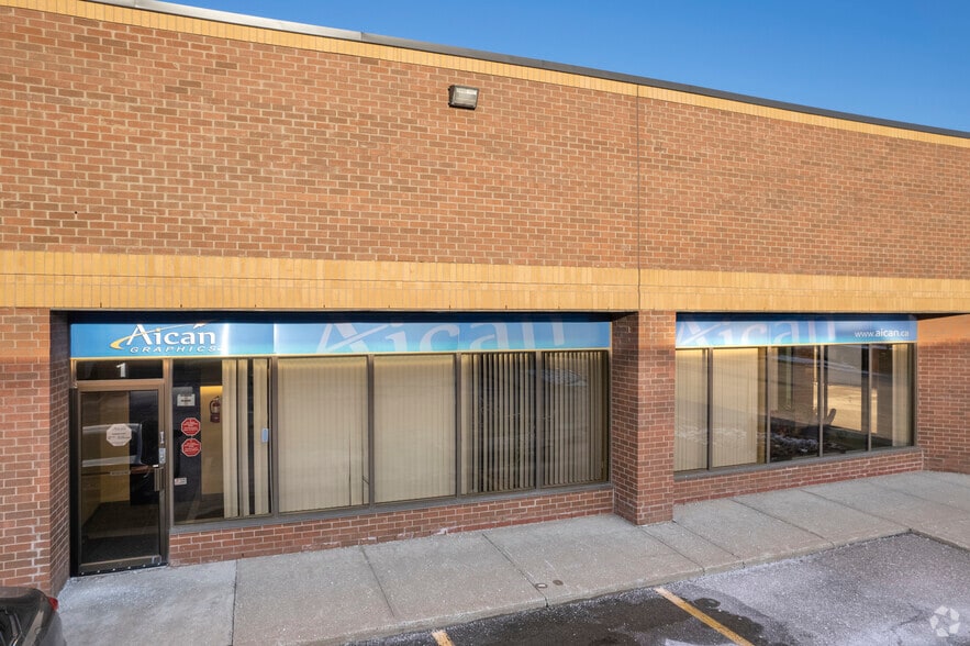 More Photos Of 335 Admiral Blvd, Mississauga Unknown For Lease