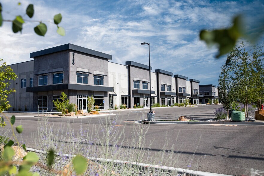 More Photos Of 9150 S 500 W, Sandy Unknown For Lease