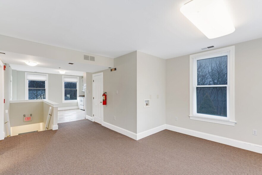 More Photos Of 524 Plymouth Rd, Gwynedd Valley Office Residential For Sale