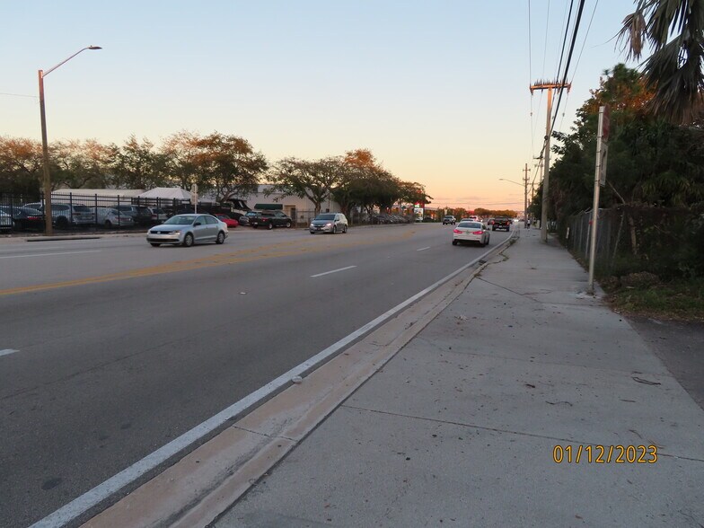 More Photos Of 12584-12598 SW 128th St, Miami Unknown For Lease