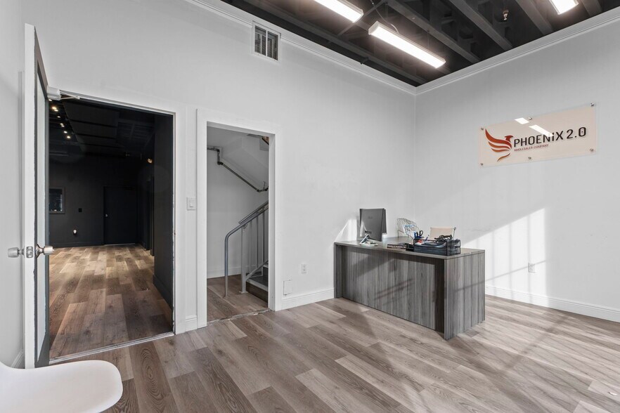 More Photos Of 7620 NW 25th St, Miami Distribution For Lease
