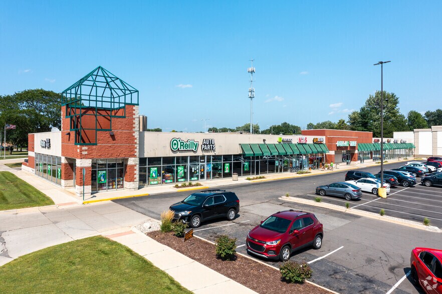 Primary Photo Of 5726-5940 Middlebelt Rd, Garden City Unknown For Lease