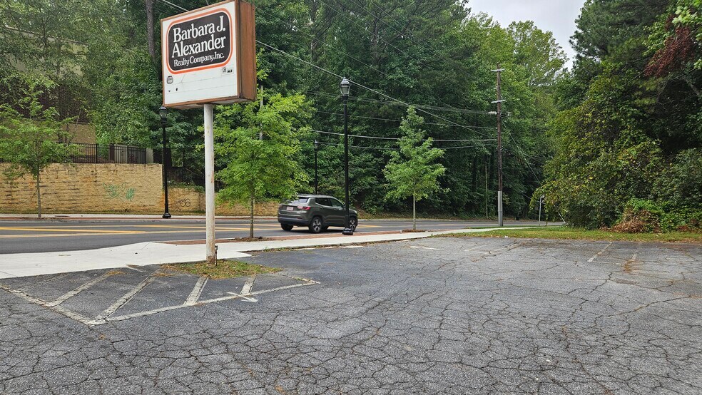 More Photos Of 2125 Headland Dr, Atlanta Loft Creative Space For Sale