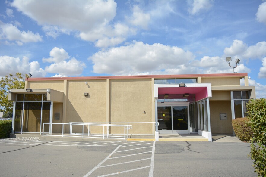 Primary Photo Of 5440 Dudley Blvd, Mcclellan Freestanding For Lease