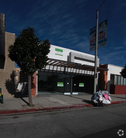 More Photos Of 7563-7565 Beverly Blvd, Los Angeles Restaurant For Lease