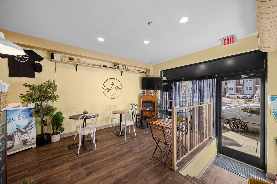 More Photos Of 65 Meridian St, Boston Storefront For Sale