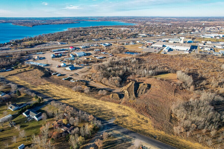 More Photos Of 1240 Randolph rd, Detroit Lakes Warehouse For Sale