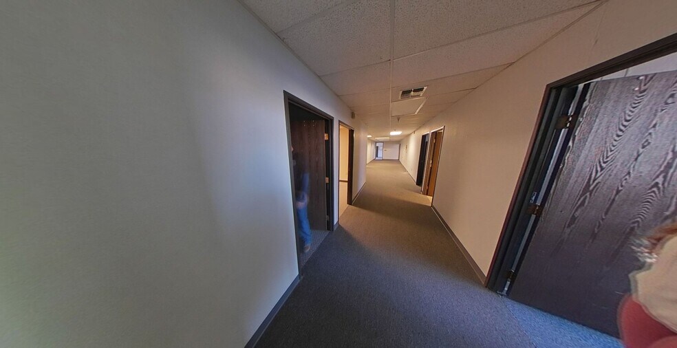 More Photos Of 1501 El Camino Ave, Sacramento Office Residential For Lease