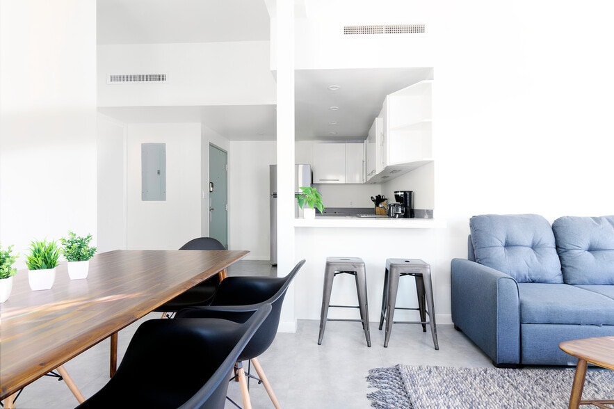 More Photos Of 860 Collins Ave, Miami Beach Hotel For Sale