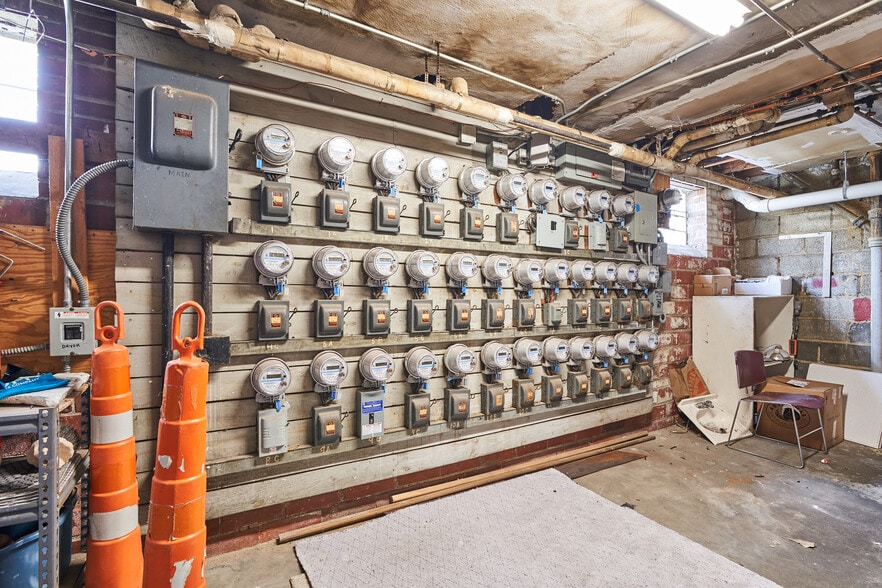 More Photos Of 1581-1589 Coventry Rd, Cleveland Multifamily For Sale