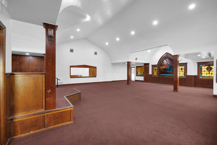 More Photos Of 1101 W Florence Ave, Los Angeles Religious Facility For Sale