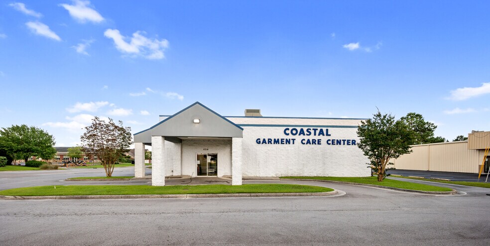 More Photos Of 4314 Henderson Dr, Jacksonville Freestanding For Sale