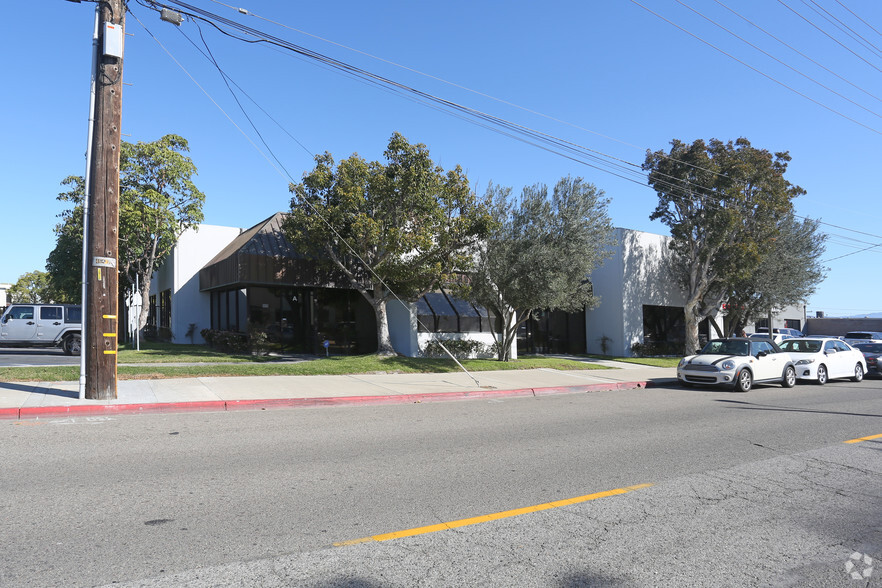 Primary Photo Of 760 W 16th St, Costa Mesa Warehouse For Lease