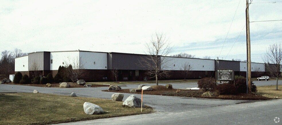 More Photos Of 32 Scotland Blvd, Bridgewater Manufacturing For Lease