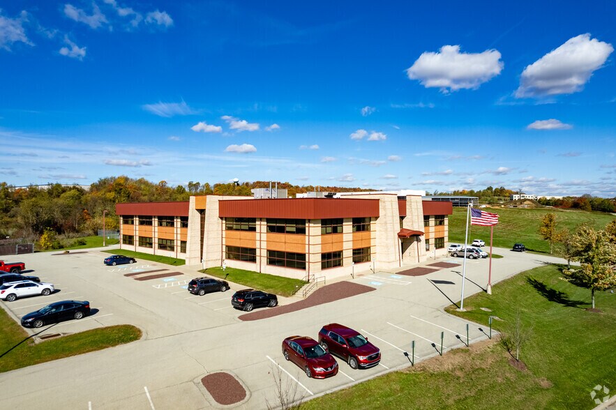 More Photos Of 631 Excel Dr, Mount Pleasant Medical For Lease