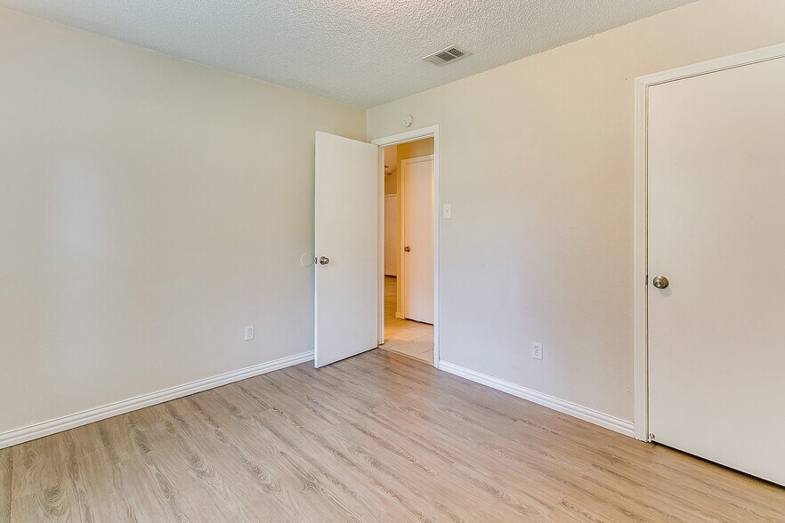 More Photos Of , Fort Worth Specialty For Sale