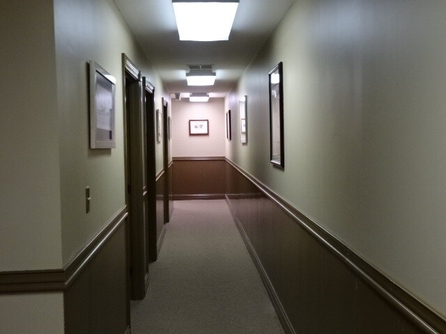 More Photos Of 101 N Hart St, Princeton Office For Lease