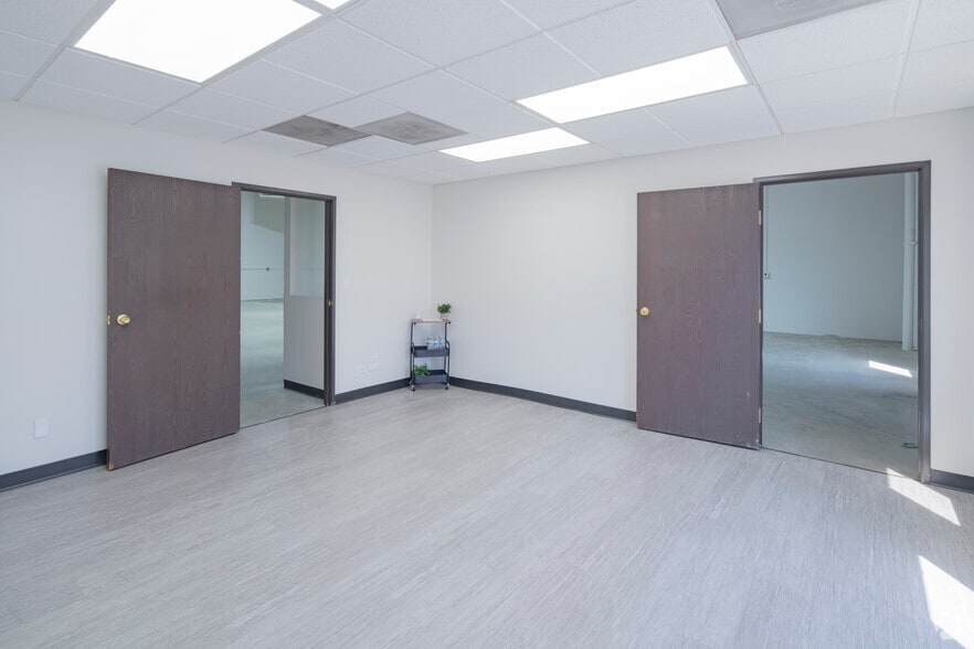 More Photos Of 8141 W I-70 Frontage Rd, Arvada Unknown For Lease