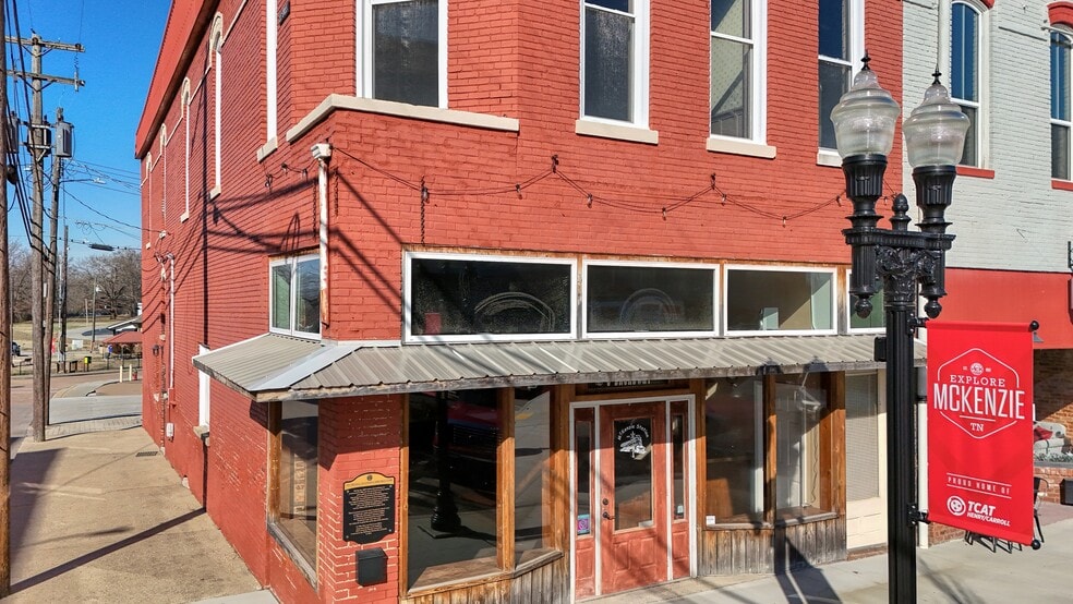 More Photos Of 17 Broadway St, McKenzie Storefront For Sale