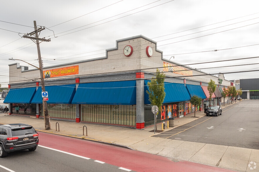 More Photos Of 2530 Hylan Blvd, Staten Island Unknown For Lease