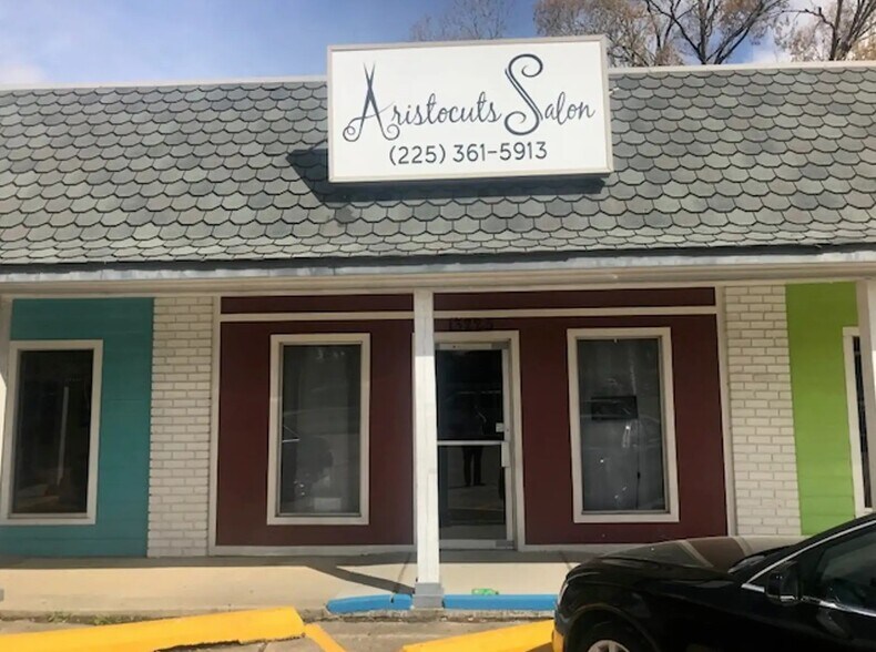 More Photos Of 13241 Perkins Rd, Baton Rouge Storefront For Lease
