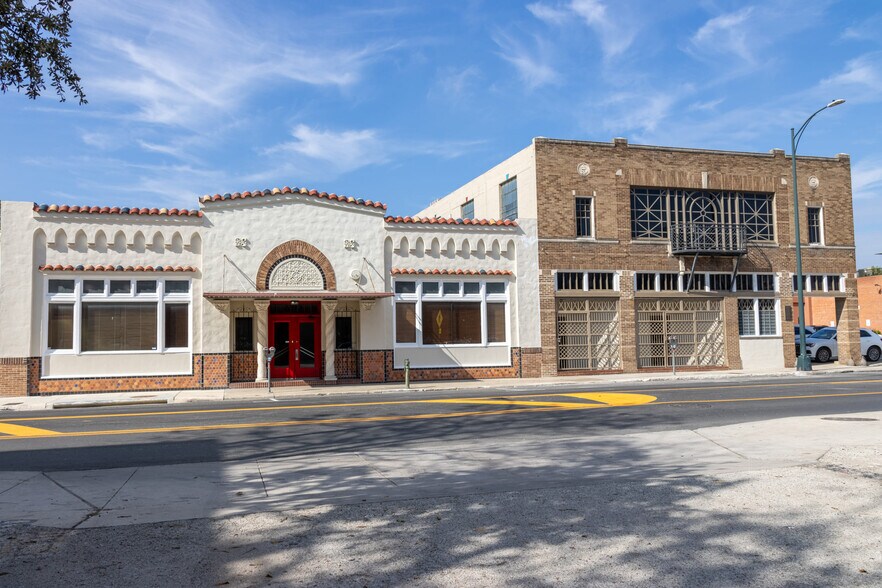 Primary Photo Of 500 N Main Ave, San Antonio Loft Creative Space For Sale