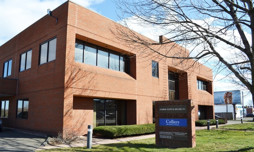Primary Photo Of 864 Wethersfield Ave, Hartford Office For Lease