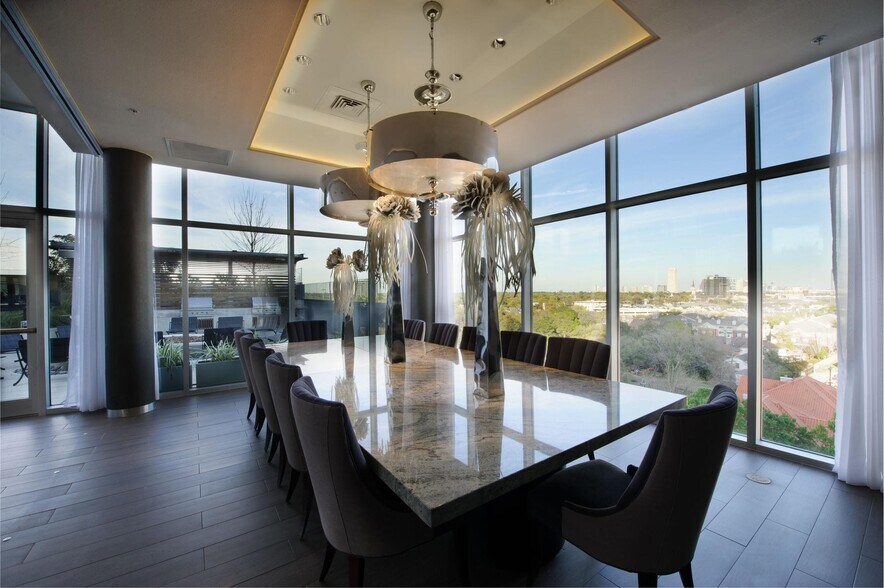 More Photos Of 2929 Weslayan St, Houston Apartments For Lease