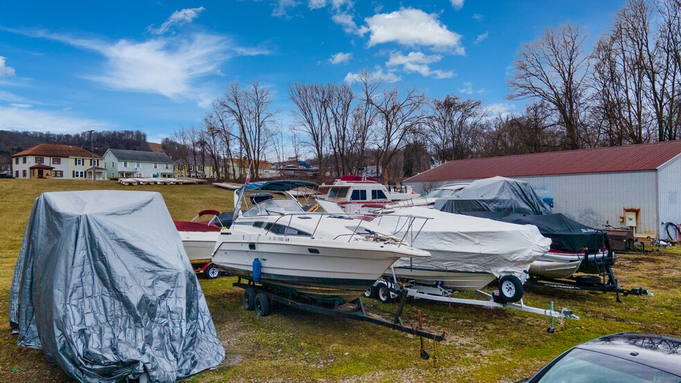 More Photos Of 1200 N River, Toronto Marina For Sale