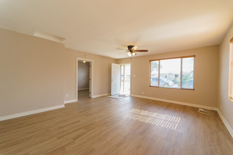 More Photos Of 1268-70 Georgia St, Imperial Beach Apartments For Sale