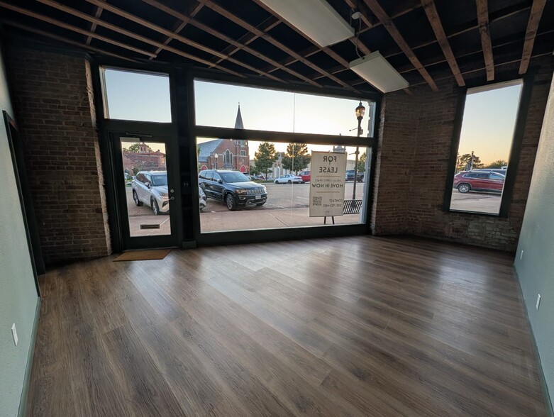 Primary Photo Of 400 N State Line Ave, Texarkana General Retail For Lease