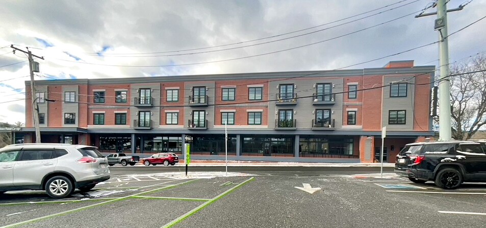 More Photos Of 34 Bridge St, Great Barrington Apartments For Lease