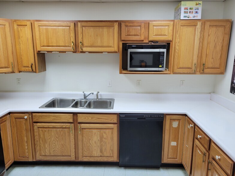 More Photos Of 50 Nicklow Rd, Bruceton Mills Daycare Center For Sale