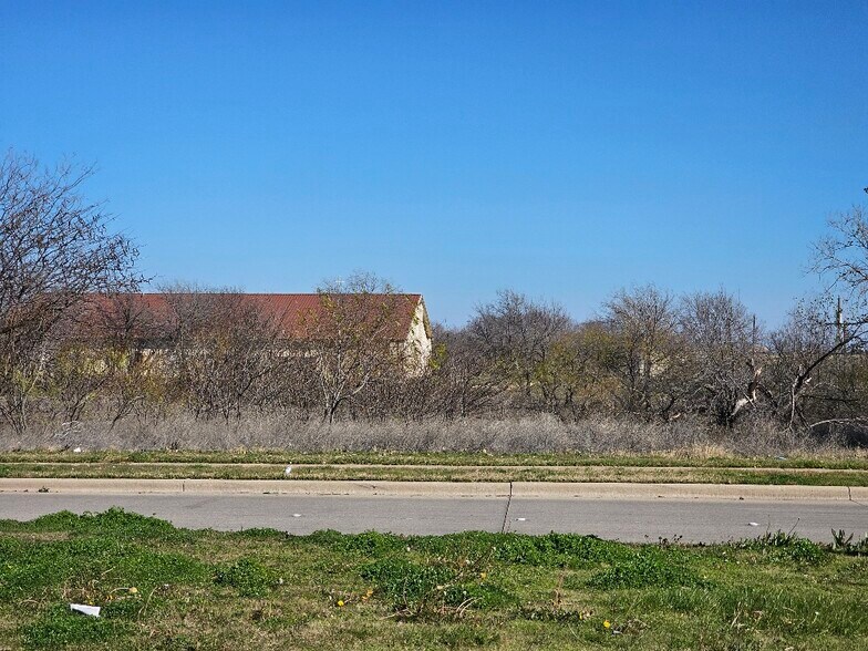 More Photos Of NEC Loop 820 & Huffines Blvd, Fort Worth Land For Sale