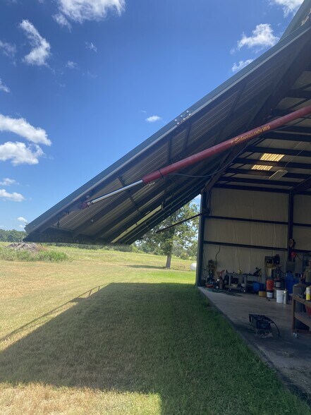 More Photos Of 945 Justice Rd, West Point Land For Sale