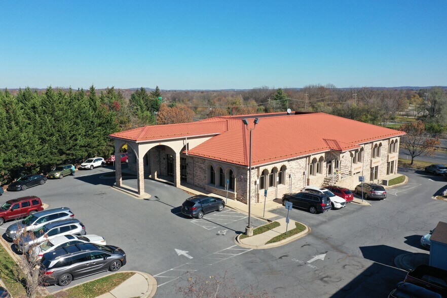 More Photos Of 46B Thomas Johnson Dr, Frederick Medical For Lease