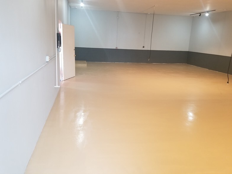 More Photos Of 1301 S Shamrock Ave, Monrovia Manufacturing For Sale