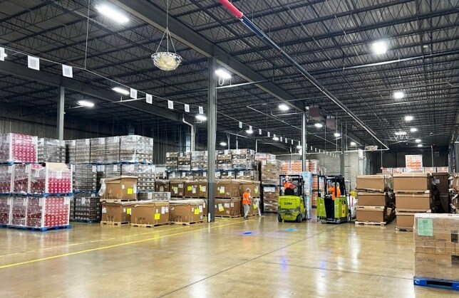 More Photos Of 1801 Hawthorne Ln, West Chicago Warehouse For Lease